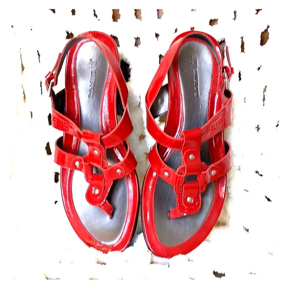 ladies red walking sandals